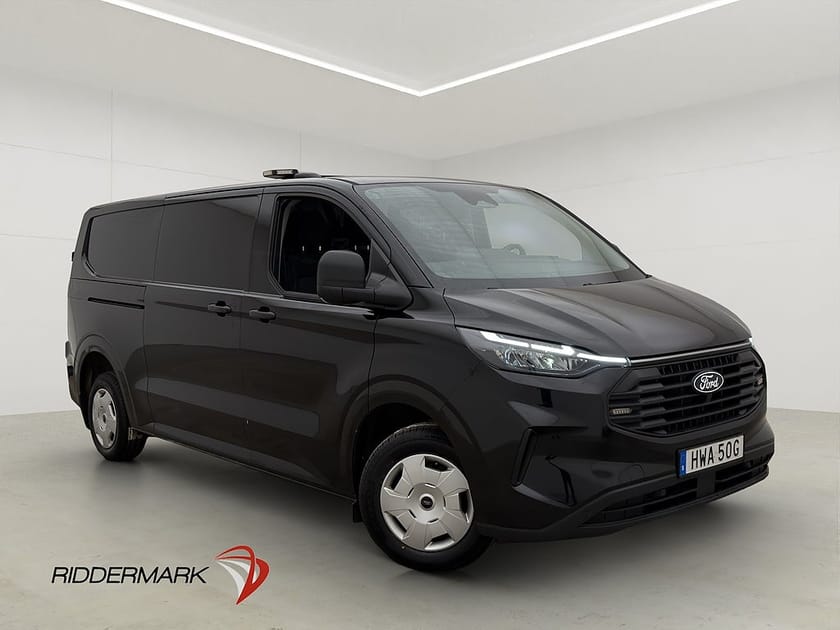Bild 1 av Ford Transit Custom 320 transit-custom L2 AWD Cockpit Värmare Drag Kamera Moms