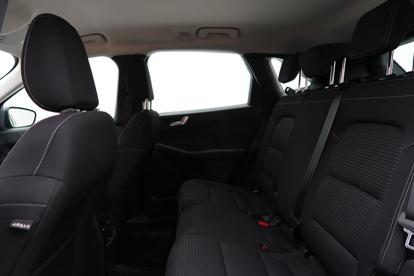 Bild 5 av Ford Kuga Plug-In Hybrid 2.5 225 PHEV Titanium A