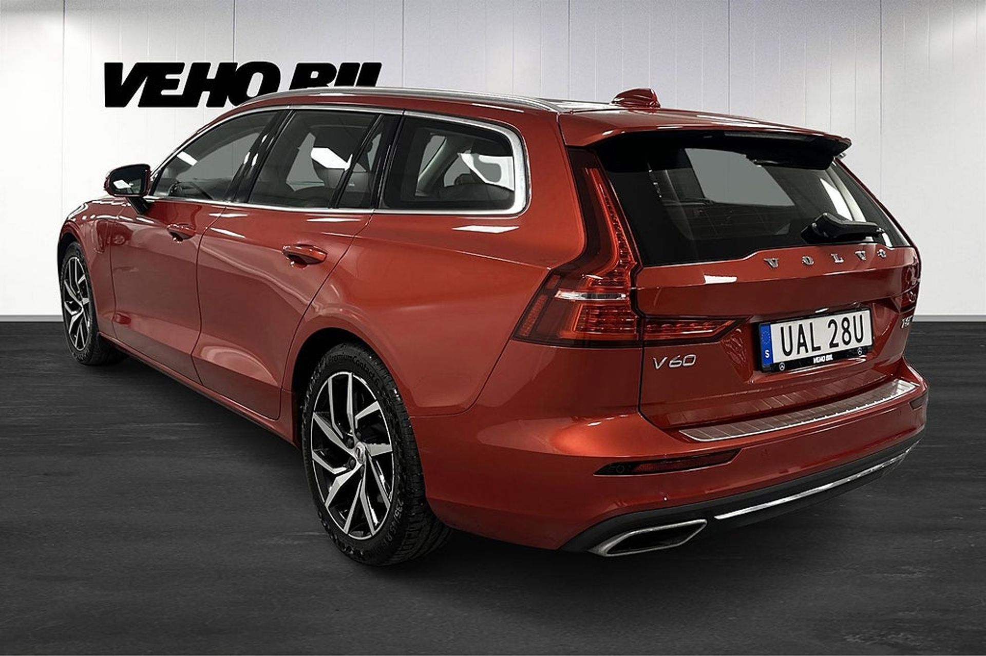 Volvo V60 T8 Twin Engine AWD Inscription 2020, bild 4/10