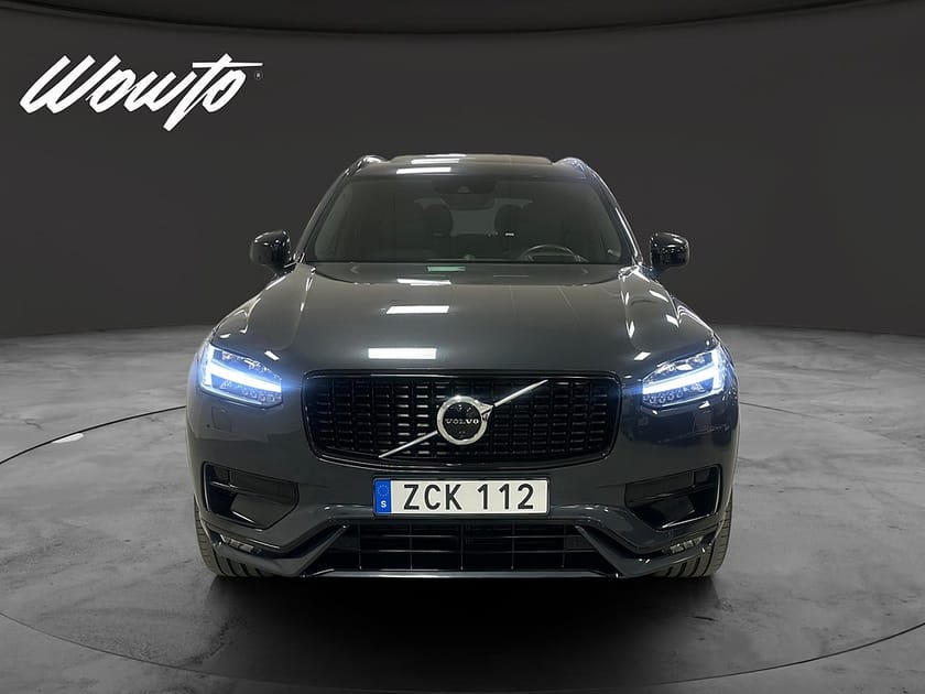 Bild 2 av Volvo XC90 7 Säten B5 235HK AWD R-Design Pro Ed /B&W/Pano/360/7-sits