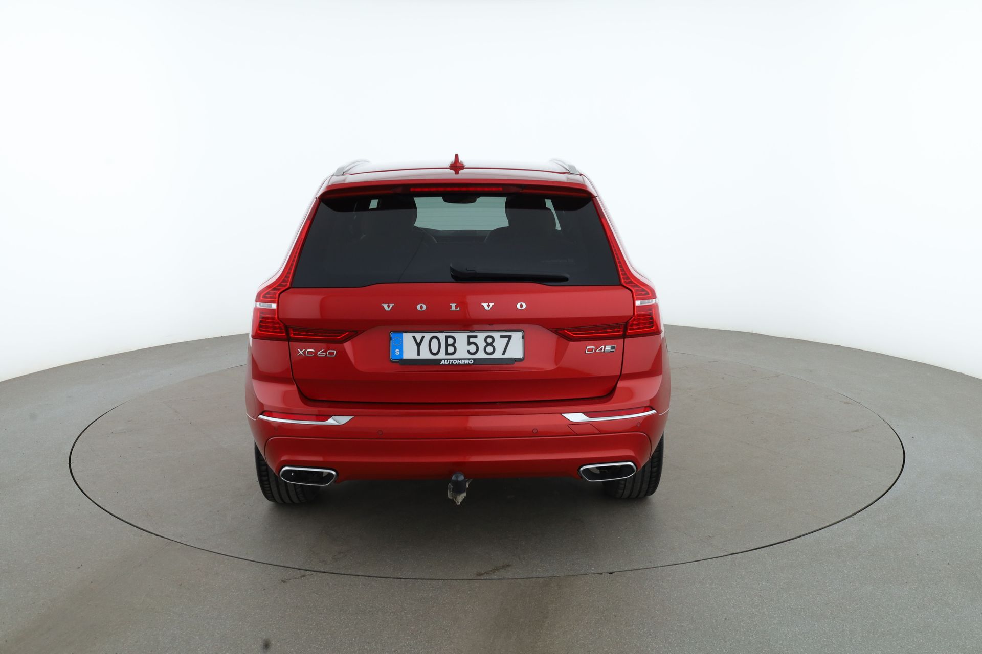 Volvo XC60 D4 AWD Inscription 2019, photo 4/46