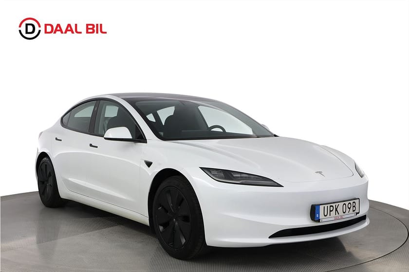 Bild 3 av Tesla Model 3 STANDARD RANGE 283HK AUTOPILOT P-VÄRM B-KAM NAVI