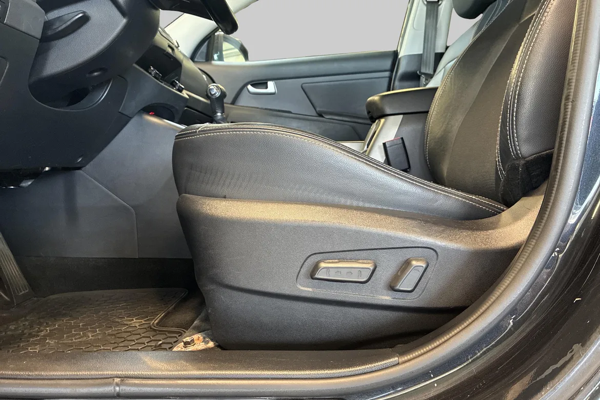 picture of a car