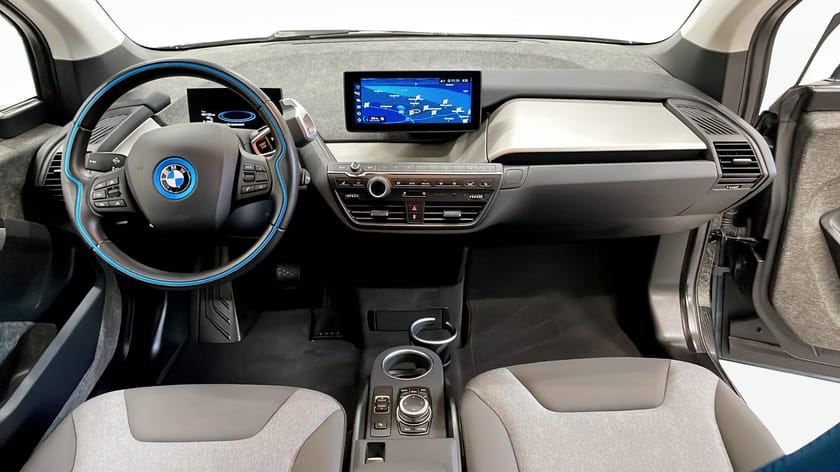 Bild 4 av BMW i3 120 Ah Stora Navigationen Tonade rutor Adaptiv farthållning