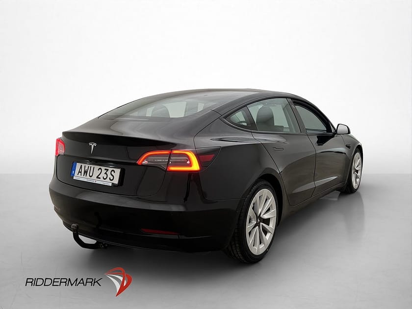 Bild 5 av Tesla Model 3 Standard Range Plus Dragkrok Autopilot Pano