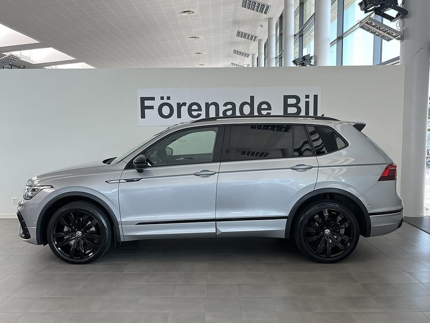 Bild 3 av Volkswagen Tiguan Allspace 5-sätes R-Line 2.0 TDI 200hk 4Motion Värmare Drag 20"