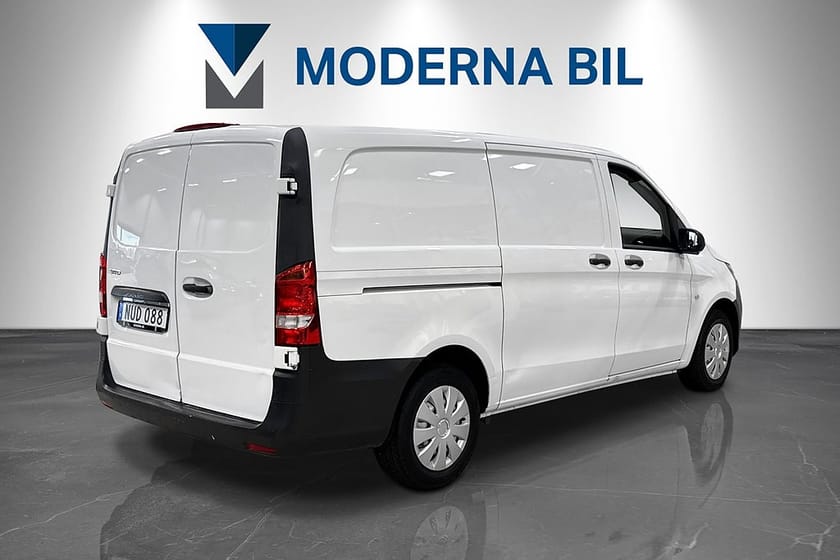 Bild 5 av Mercedes-Benz Vito 114 CDI 2.8t 136hk Lång Moms Nybesiktad V-inredd D-värmare