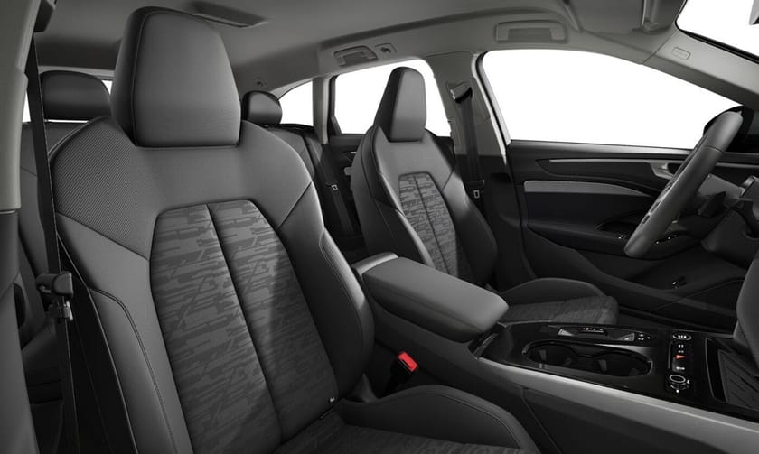 Bild 2 av Audi A6 Avant e-hybrid quattro 220KW S-TRONIC PROLINE DRAGKROK V