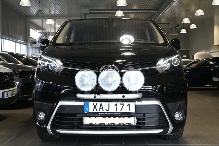 Bild 5 av Toyota Proace Verso 2.0 D Premium 8-sits El-dörrar HUD