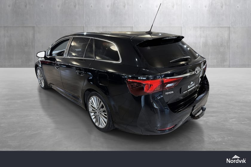Bilde 2 av Toyota Avensis Stasjonsvogn 