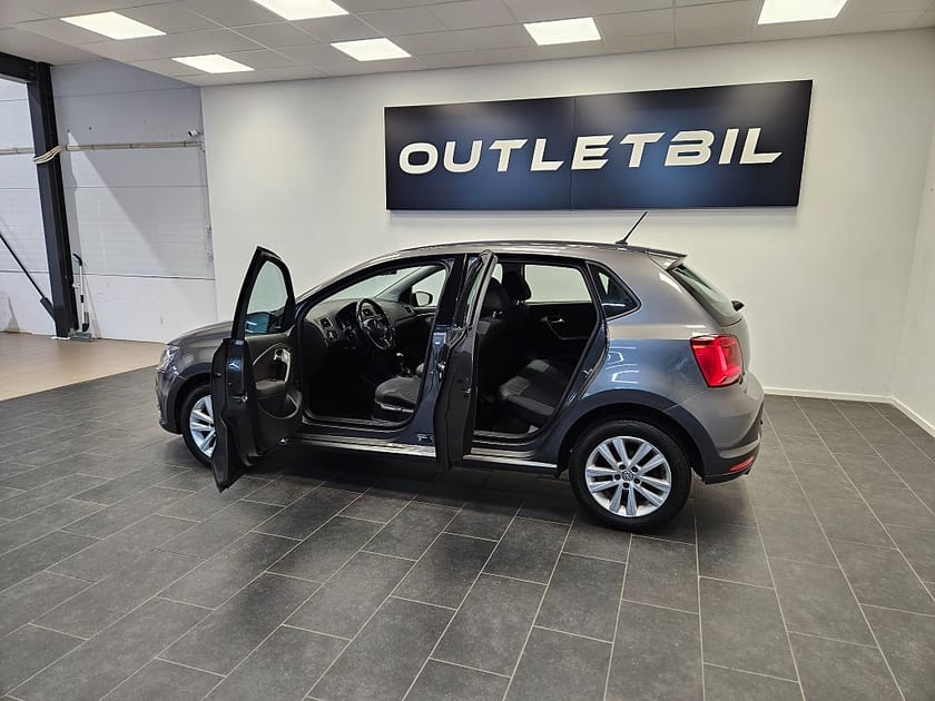 Bild 3 av Volkswagen Polo 5-dörrar 1.2 TSI 90hk Automat Parkeringsensor