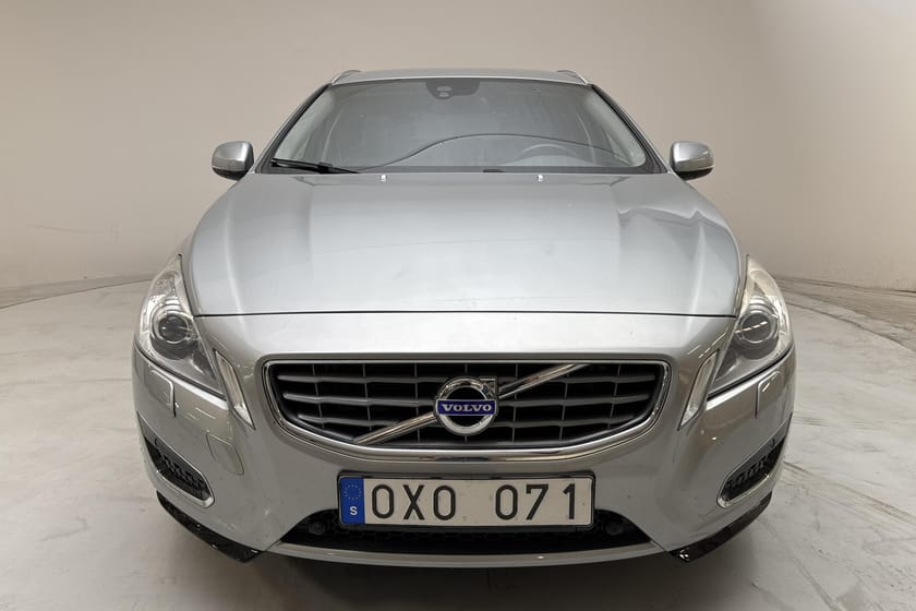 Bild 5 av Volvo V60 D6 AWD Plug-in Hybrid (215hk) Summum Drag