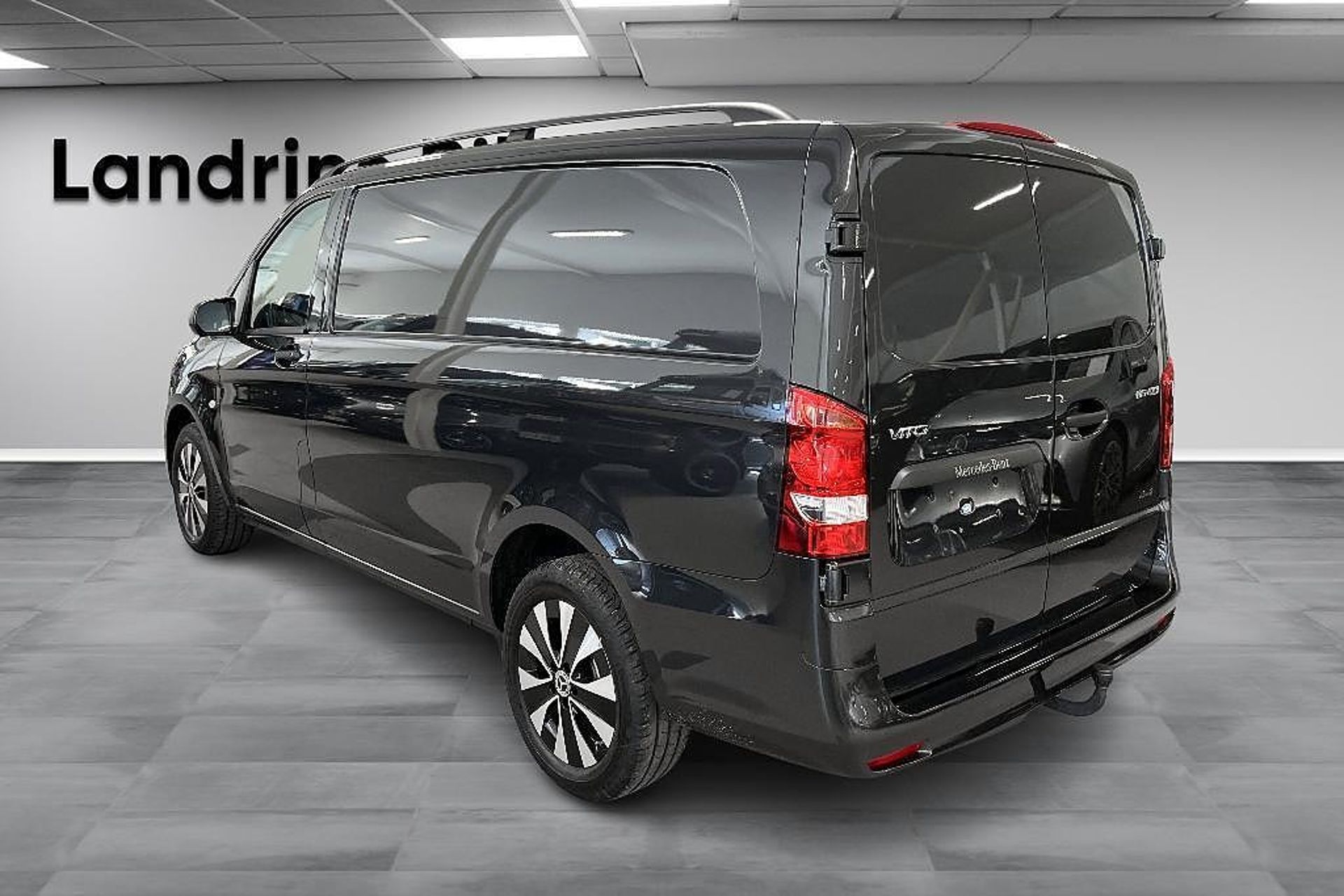 Mercedes-Benz Vito 2026, photo 6/15