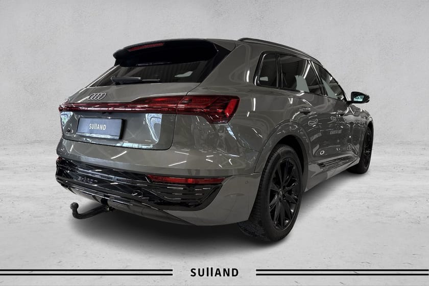 Bilde 5 av Audi Q8 50 e-tron quattro advanced plus