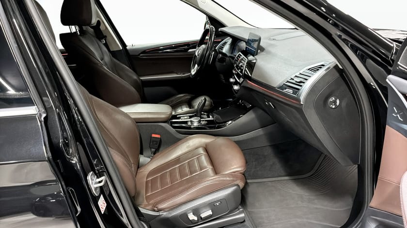 Bild 3 av BMW X3 xDrive30e