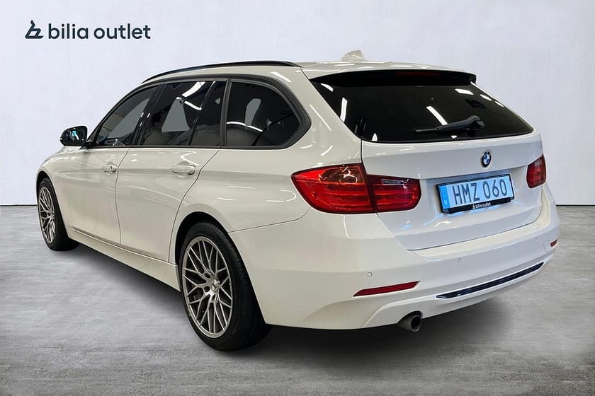 Bild 3 av BMW 320d xDrive Touring Sport line 184hk Sensorer