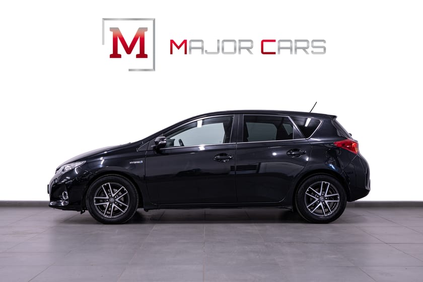 Bild 3 av Toyota Auris Hybrid e-CVT Edition Feel Backkamera Farthållare 136hk