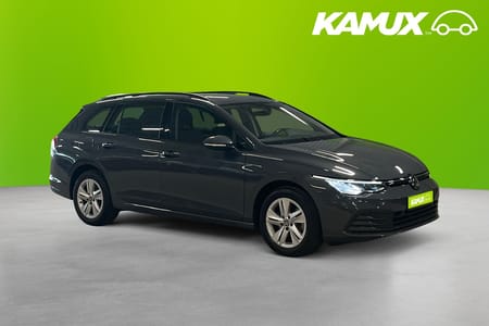 Volkswagen Golf Sportscombi Variant 1.5 eTSI ACT OPF DSG  Navi Keyless B-kam R-värm