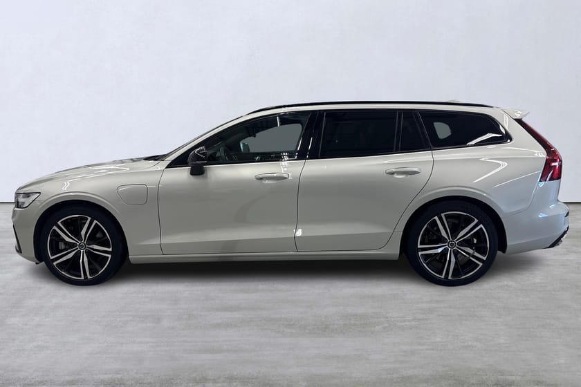 Bild 2 av Volvo V60 Recharge T8 II R-Design