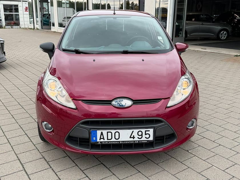 Bild 2 av Ford Fiesta 1.25 Titanium 5-dörrar