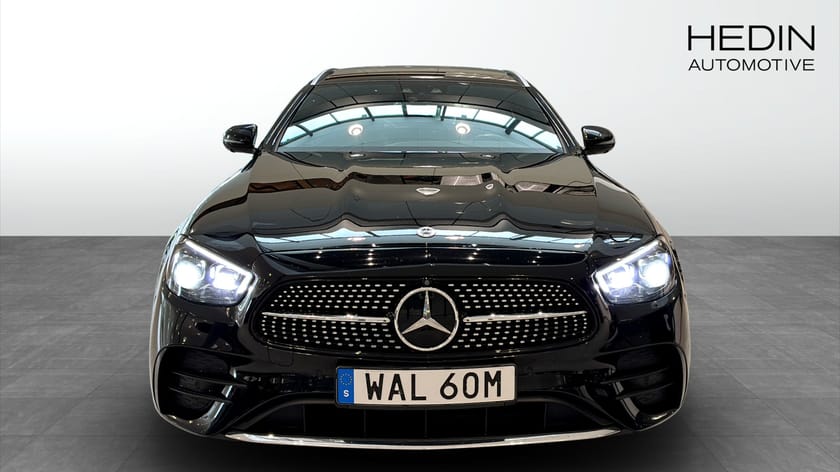 Bild 2 av Mercedes-Benz E 300 T de 4MATIC 300de | AMG | Burmester | Pano | 360kam | 306hk