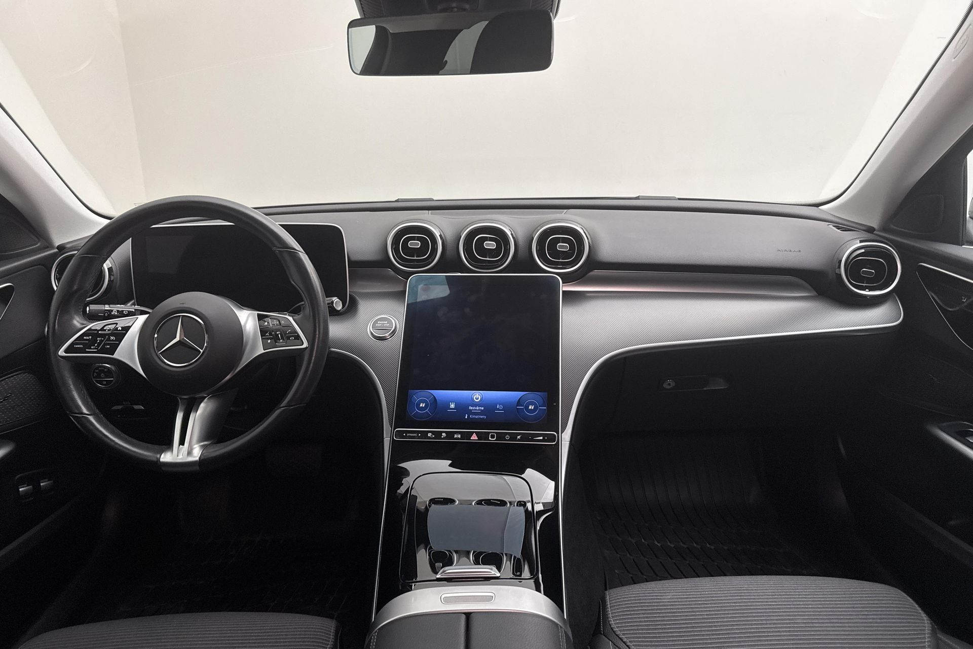 Mercedes-Benz C 300 T e 2023, bild 7/10