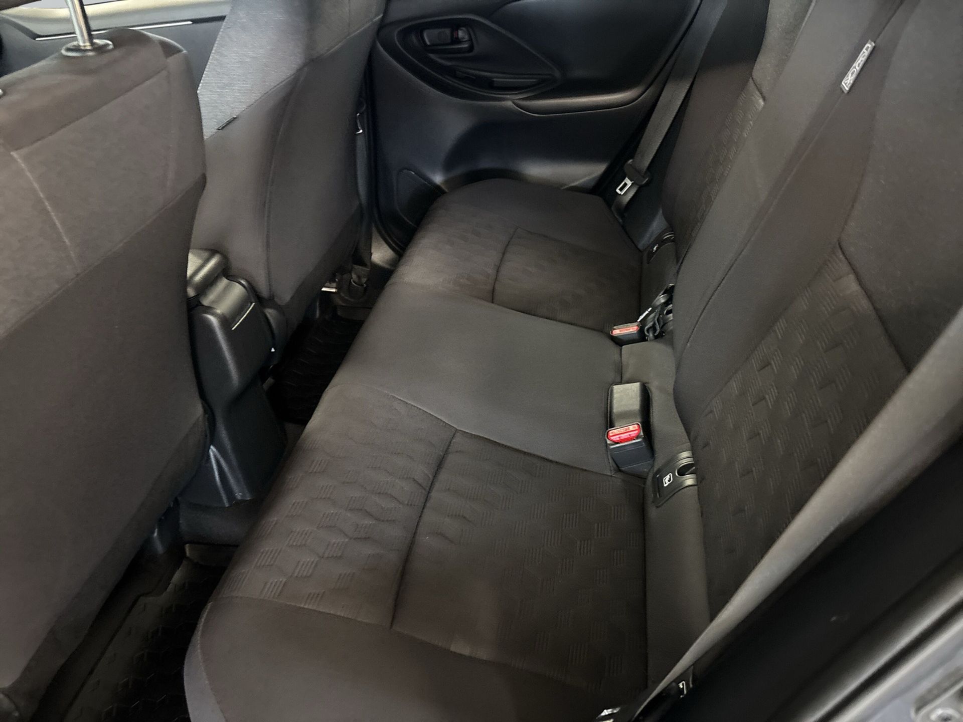Toyota Yaris 2025, bild 7/10