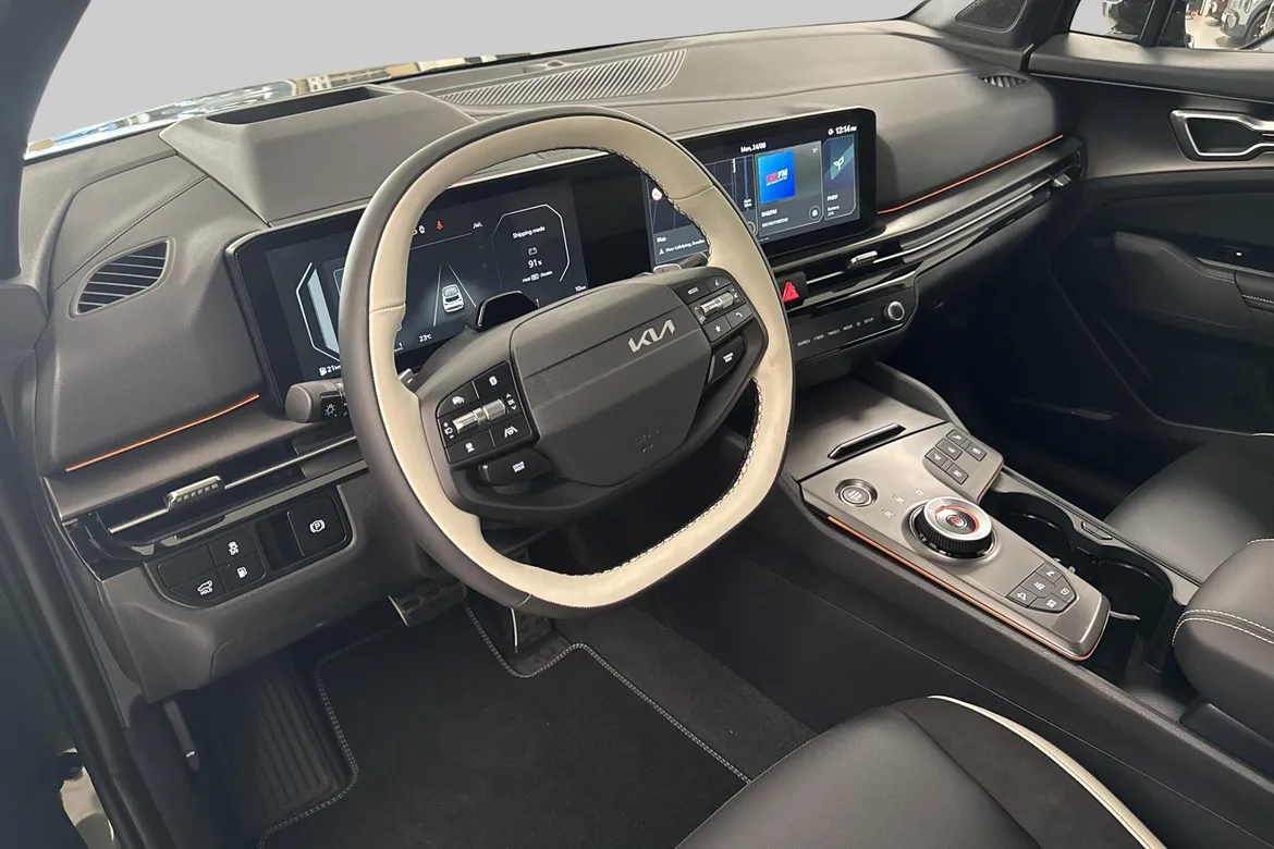 picture of a car