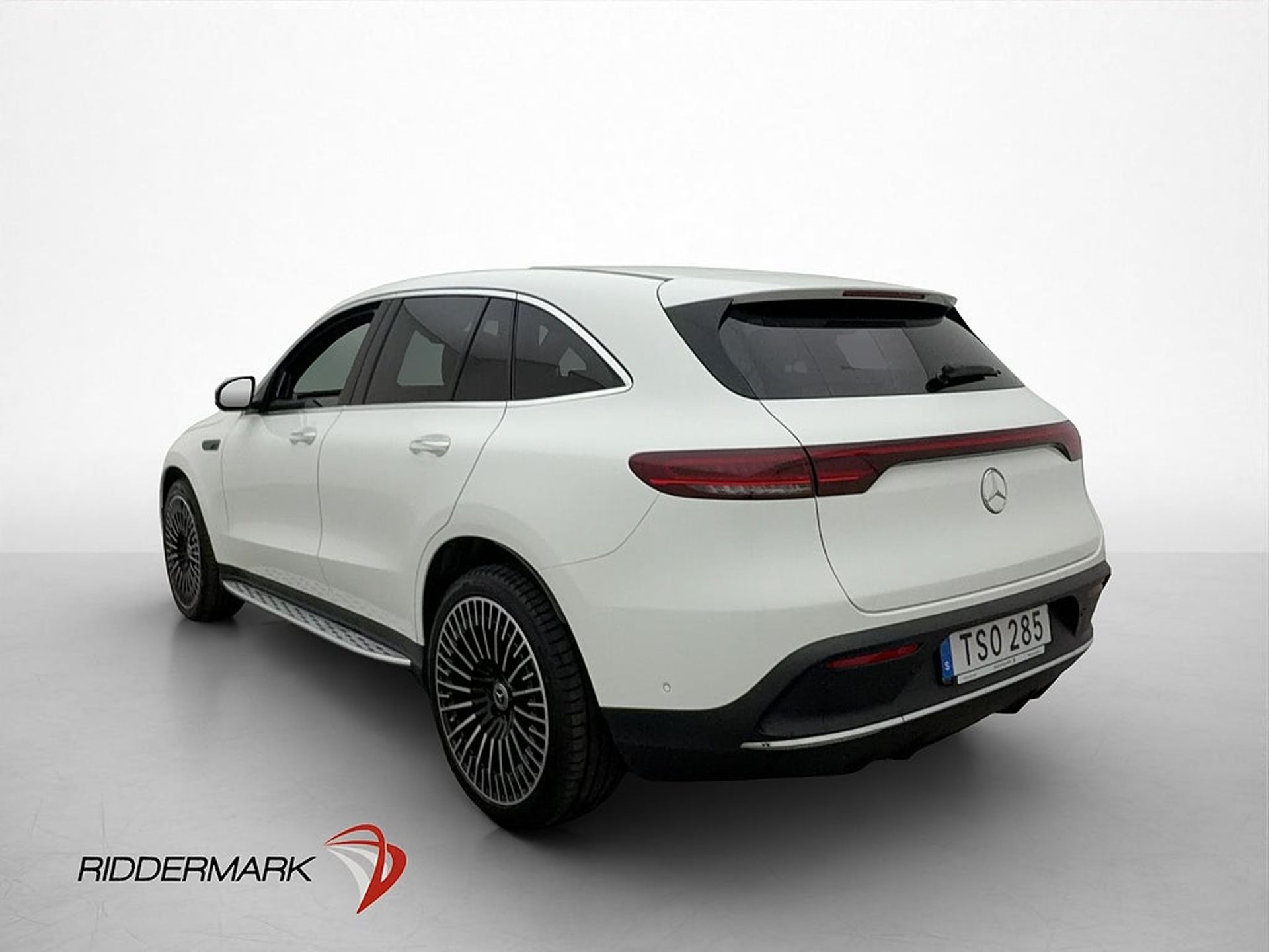 Mercedes-Benz EQC 2020, bild 6/10