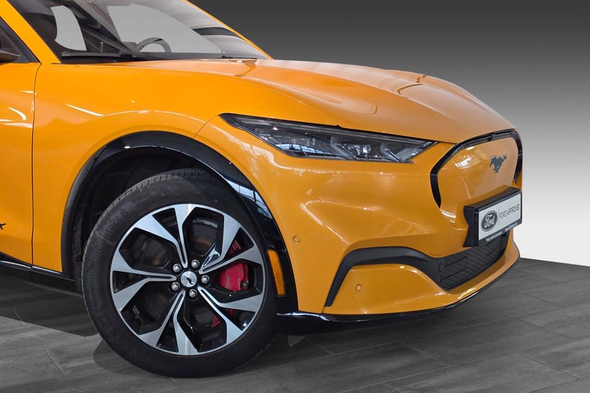 Bilde 2 av Ford Mustang Mach-E Long Range RWD | Krok | 360Kamera | Navi |Tonede ruter