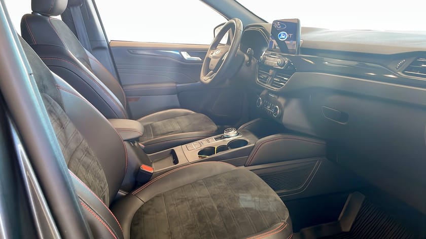 Bild 3 av Ford Kuga Plug-In Hybrid 