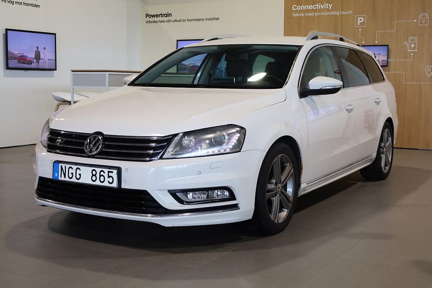 Bild 1 av Volkswagen Passat Variant 2.0 TDI AUT 4Motion R-line Drag Kamera Drag Läder