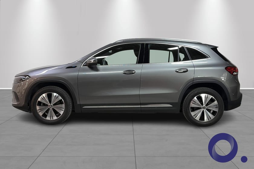 Bilde 2 av Mercedes-Benz EQA 300 4MATIC Progressive | DISTRONIC, HENGERFESTE, KAMERA++
