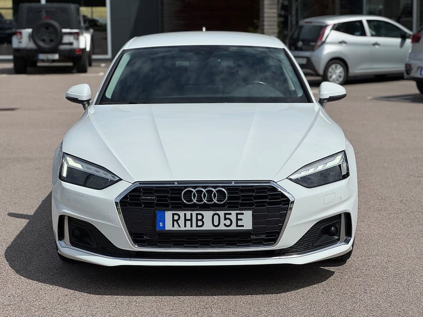 Bild 3 av Audi A5 Sportback 45 TFSI quattro Kamera Värmare Dragkrok