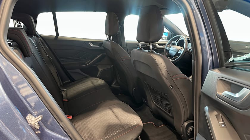 Bild 5 av Ford Focus Kombi ST-Line 125hk Automat
