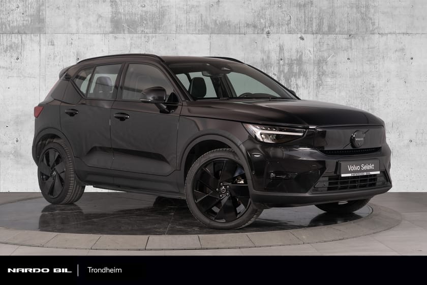 Bilde 1 av Volvo EX40 Twin Motor Performance Ultra Black Edt. Varmepumpe/360/Soltak/Harman Kardon