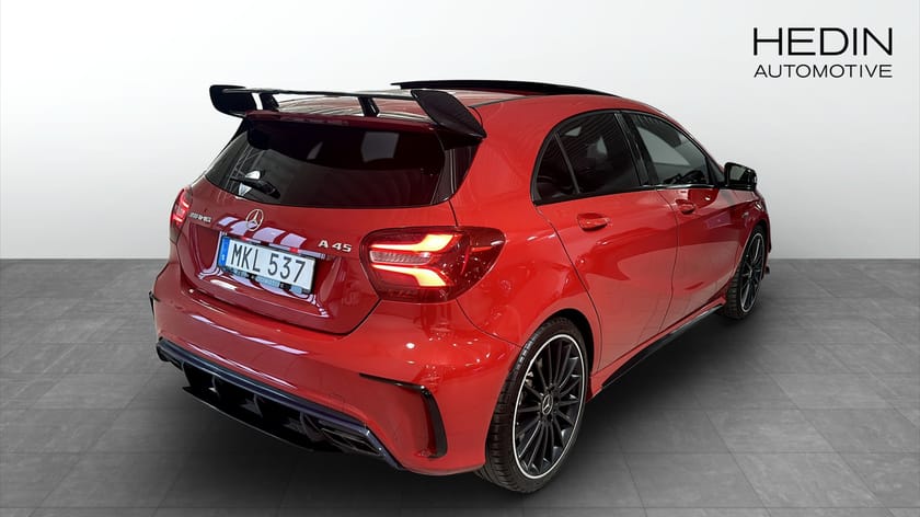 Bild 2 av Mercedes-Benz AMG A 45 4MATIC / Panorama / HarmanKardon