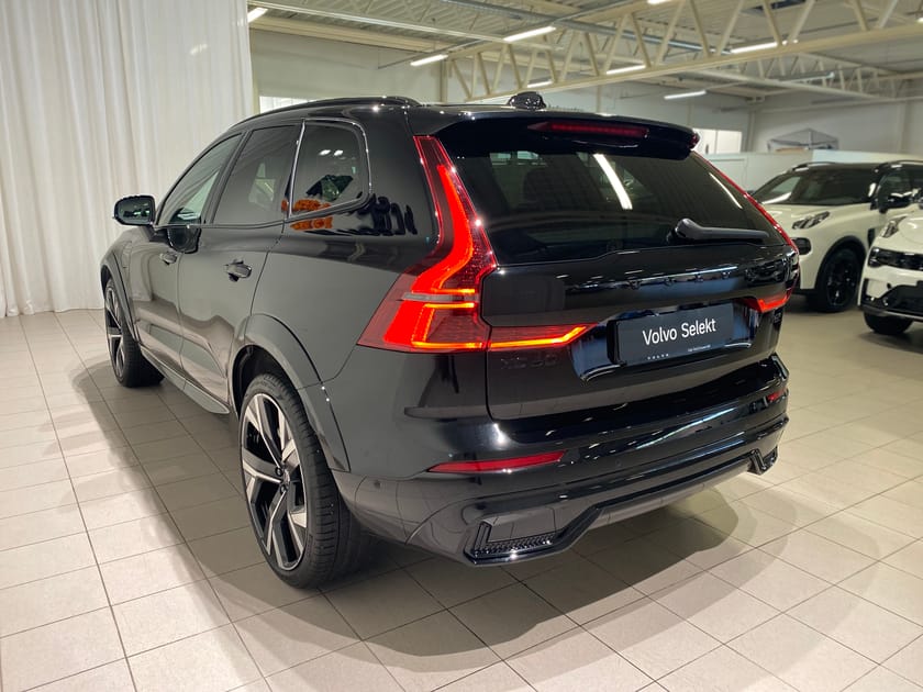 Bild 5 av Volvo XC60 T6 Plus Black Nordic Edition