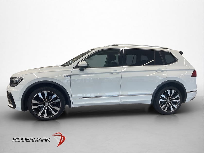Bild 4 av Volkswagen Tiguan Allspace 7-sätes 4M 200hk R-Line 7sit Cockpit Värm