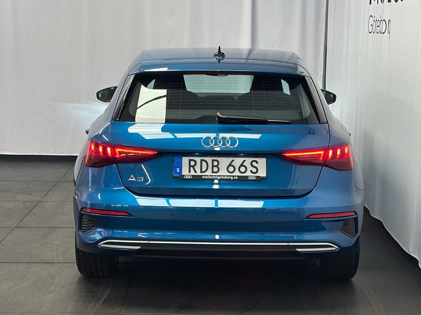 Bild 3 av Audi A3 Sportback 35 TFSI Proline Adv Sound/Adaptiv Fart