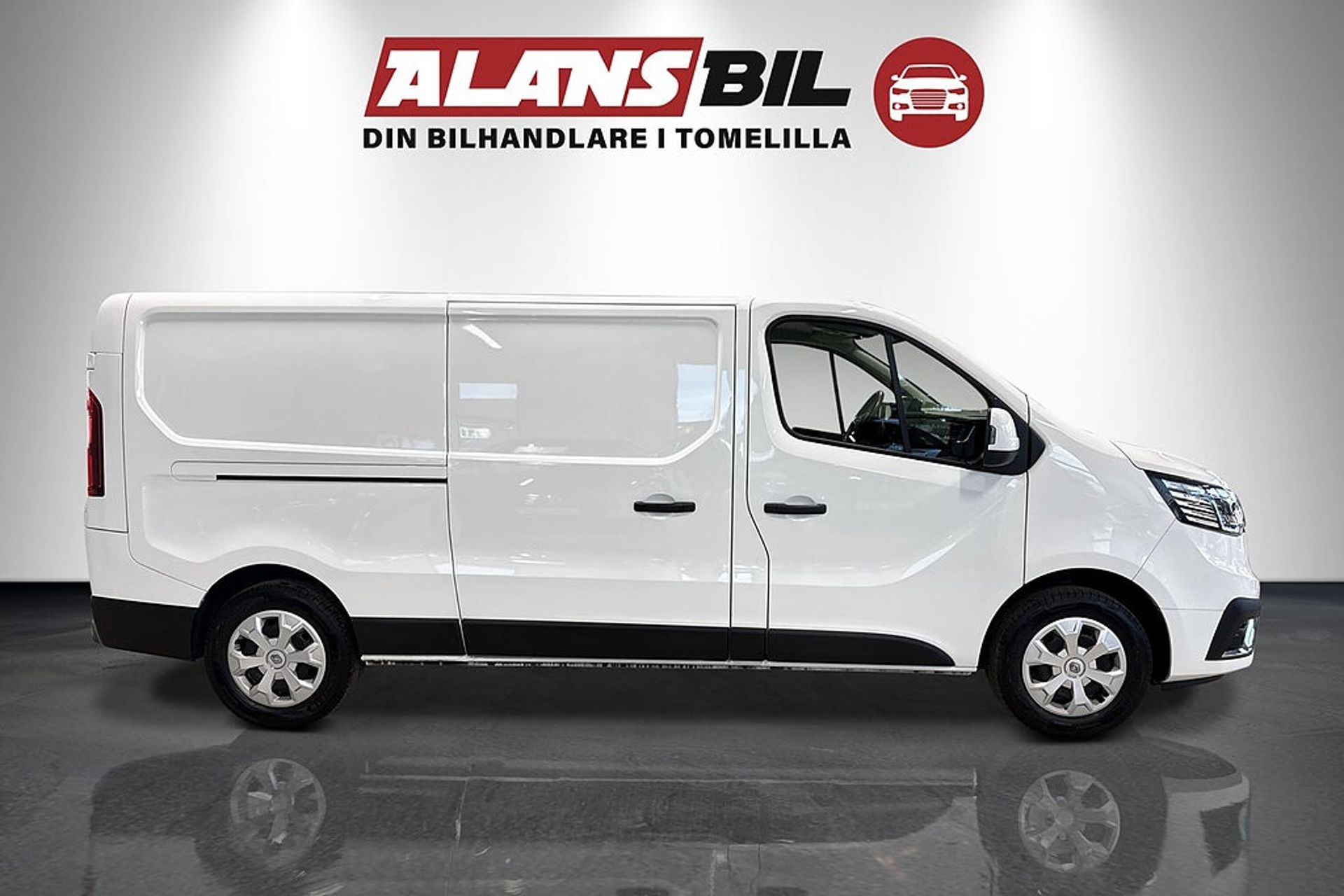 Renault Trafic 2024, bild 2/10