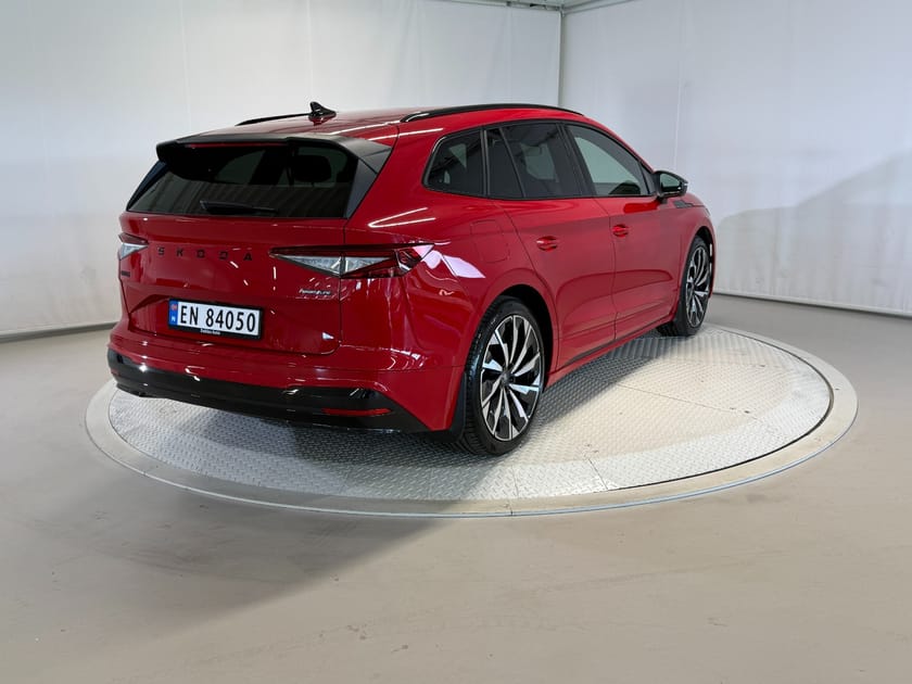Bilde 3 av Škoda Enyaq 85x Sportline Demo! ACC/Krok/HUD/Matrix/Canton/Kam/21"
