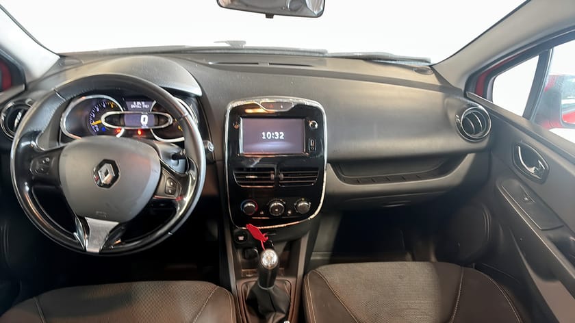 Bild 5 av Renault Clio 1,5 DCi 90hk manuell