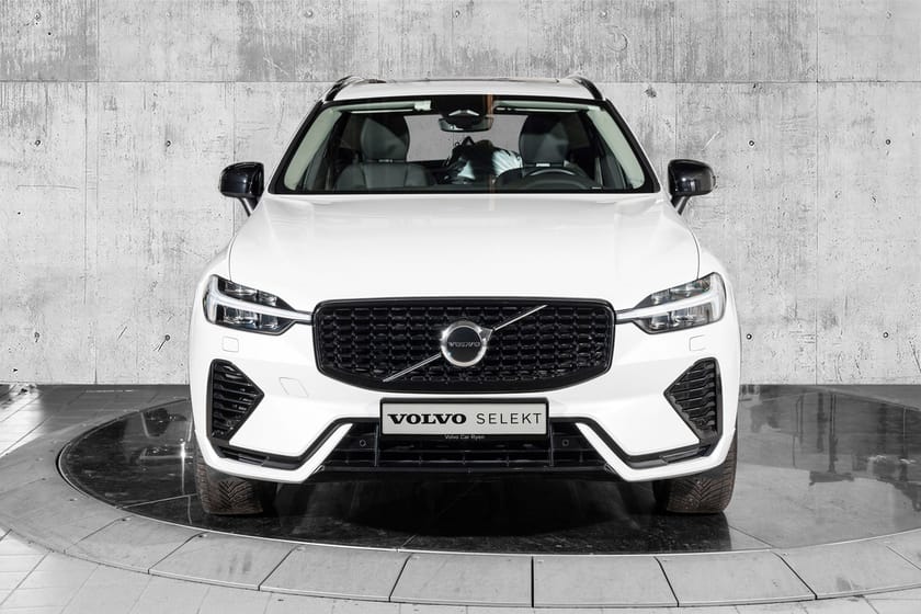 Bilde 4 av Volvo XC60 T6 AWD Plug In Hybrid Plus Dark 350Hk. Hengerfeste