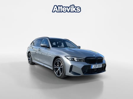 BMW 330e xDrive Touring M-Sport Drag/Värmare/Adaptiv farthå