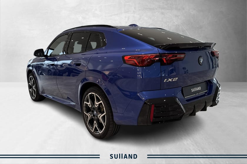 Bilde 3 av BMW iX2 xDrive30 – M Sport | Harman | Iconic Glow
