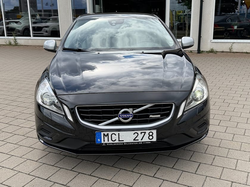 Bild 2 av Volvo S60 D3 R-Design, 163hk