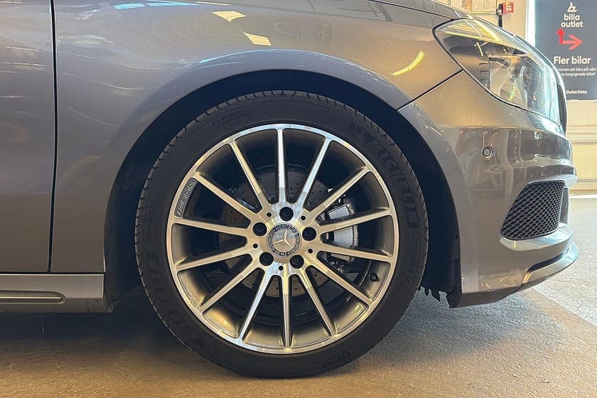 Bild 4 av Mercedes-Benz A 180 CDI AMG Line Farthållare Kamremm Bytt 2025