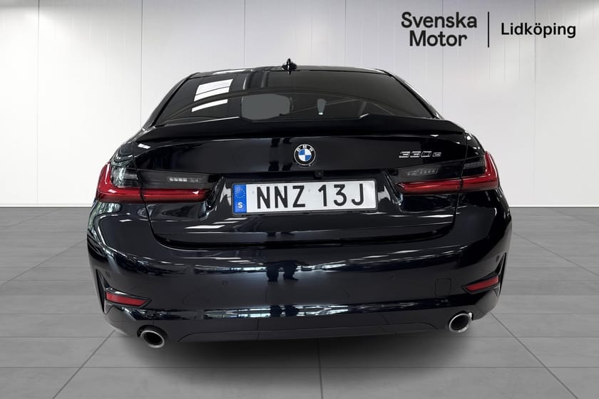 Bild 5 av BMW 330e Sedan Steptronic I Sport Line I S&V-hjul
