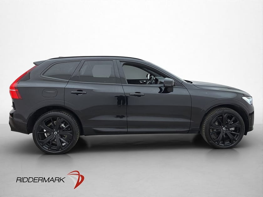 Bild 4 av Volvo XC60 Recharge T6 AWD Black Edition Plus H/K Pano Drag